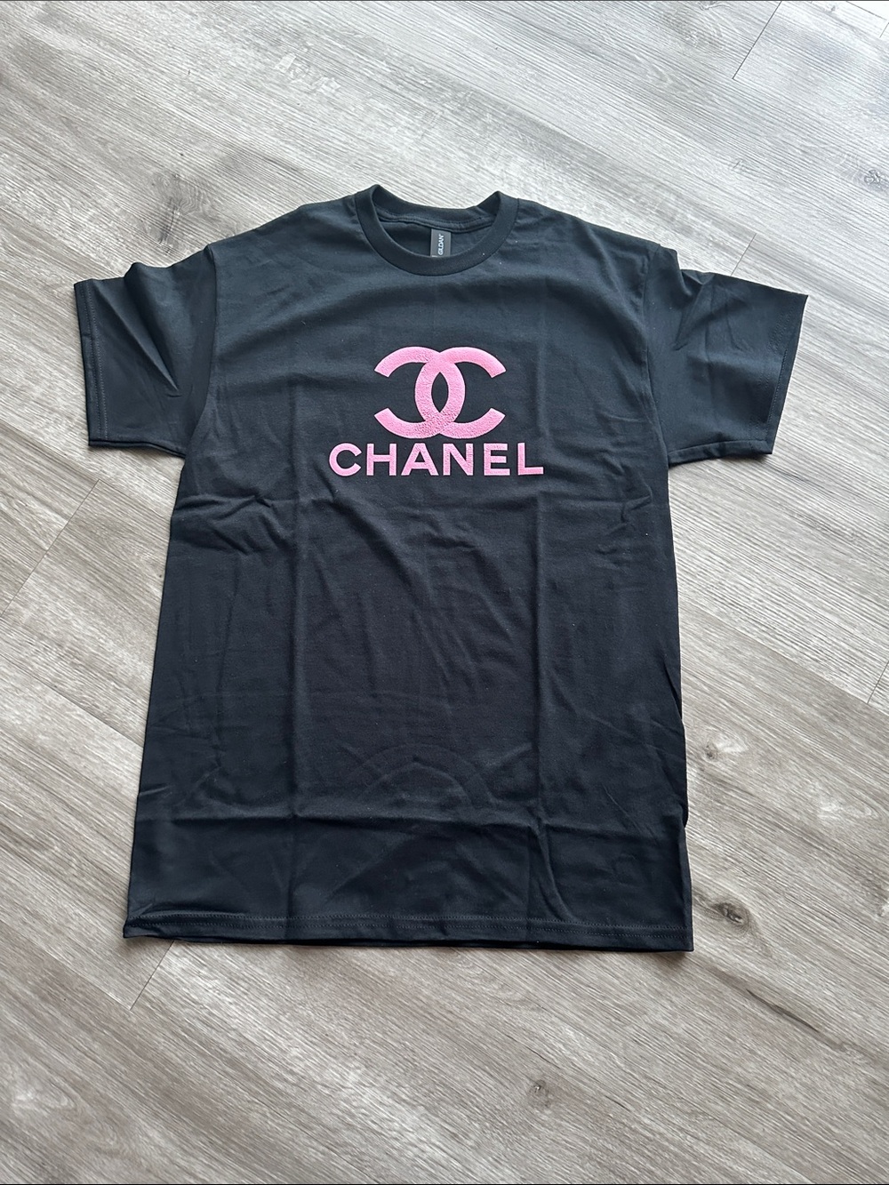 Gildan Black Short Sleeve Tee with Pink Chest Script